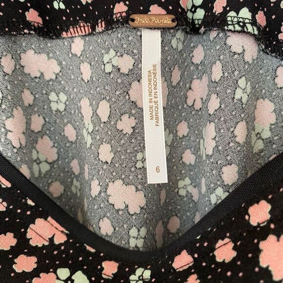 Free People IRL Black Pink Floral Slip Y2K Aesthetic Skirt NWT Size 6/Small - Picture 4 of 8